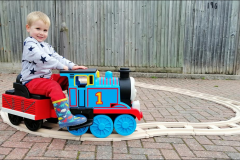Thomas ride on train